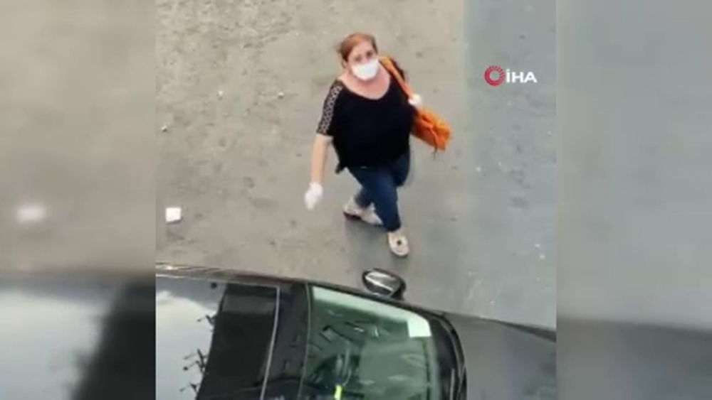 Şişli’de kadınların mama kavgası kamerada