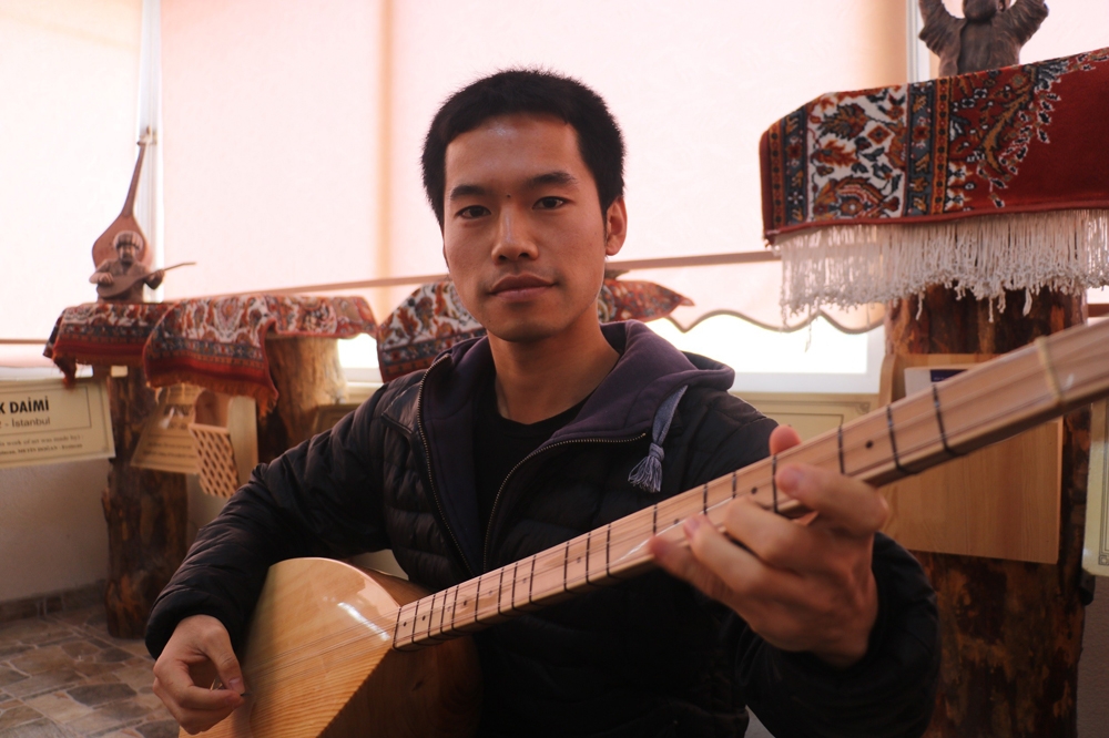 Sivas ellerinde Japon bir ozan