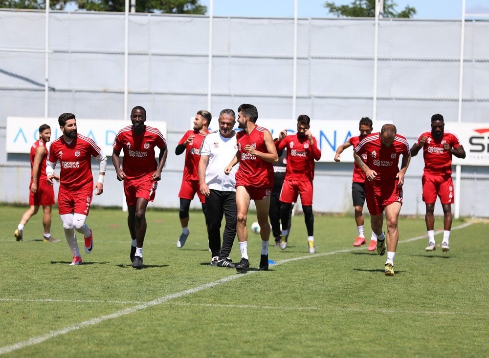 Sivasspor, Fenerbahçe maçına hazırlanıyor