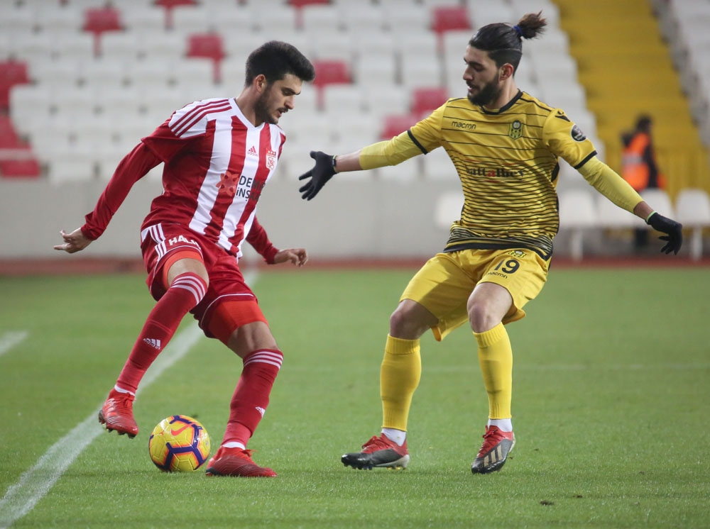 Sivasspor İle Yeni Malatyaspor 5. Randevuda
