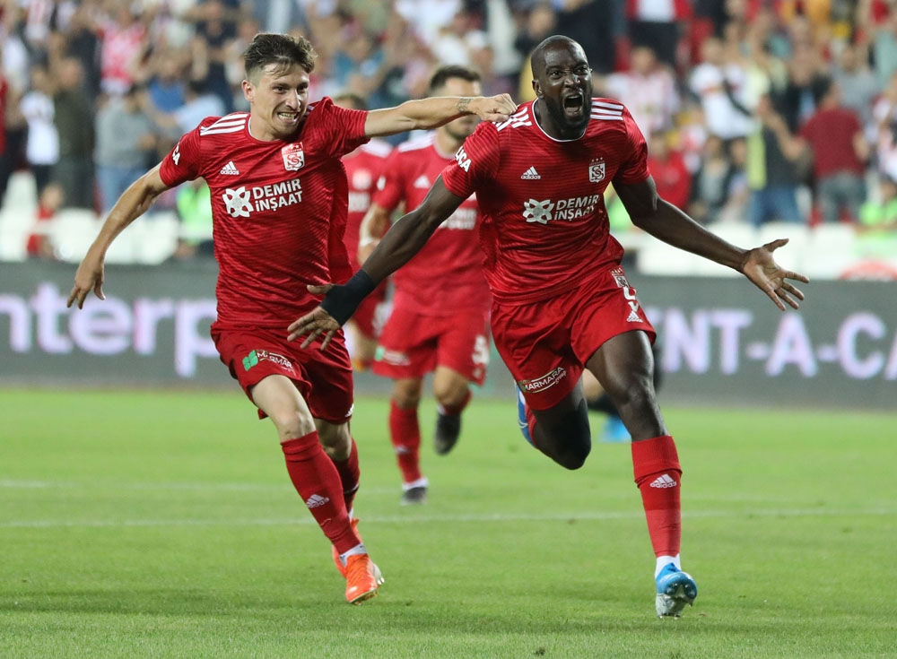 Sivasspor Uzatmalarda 6 Gol Attı