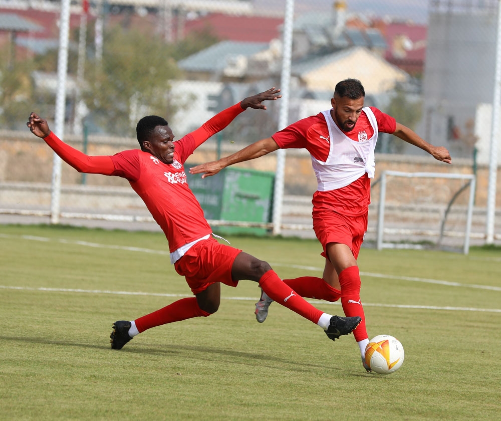 Sivasspor, Villarreal maçına iddialı hazırlanıyor