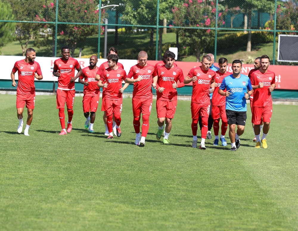 Sivasspor, yeni sezon hazırlıklarını sürdürüyor