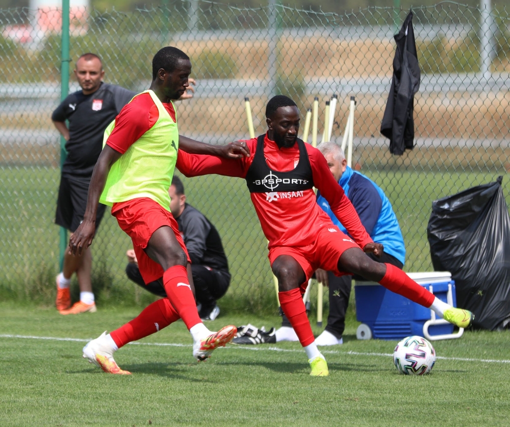 Sivasspor’da Bolu kampı devam ediyor