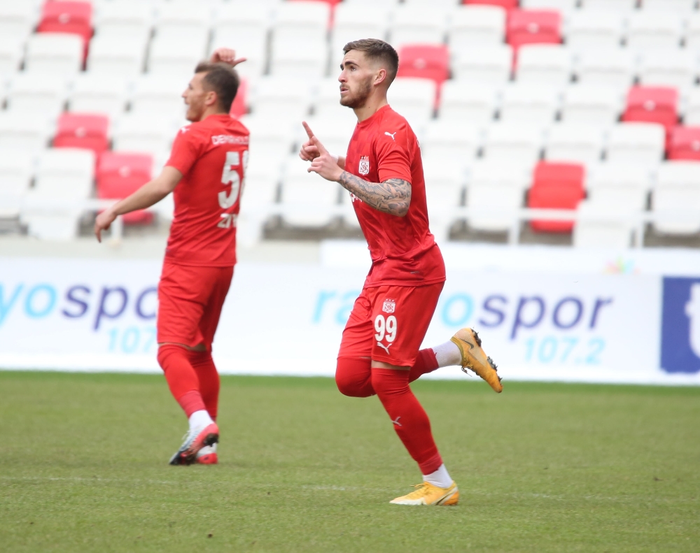 Sivasspor’da Tyler Boyd ilk resmi maçına çıktı