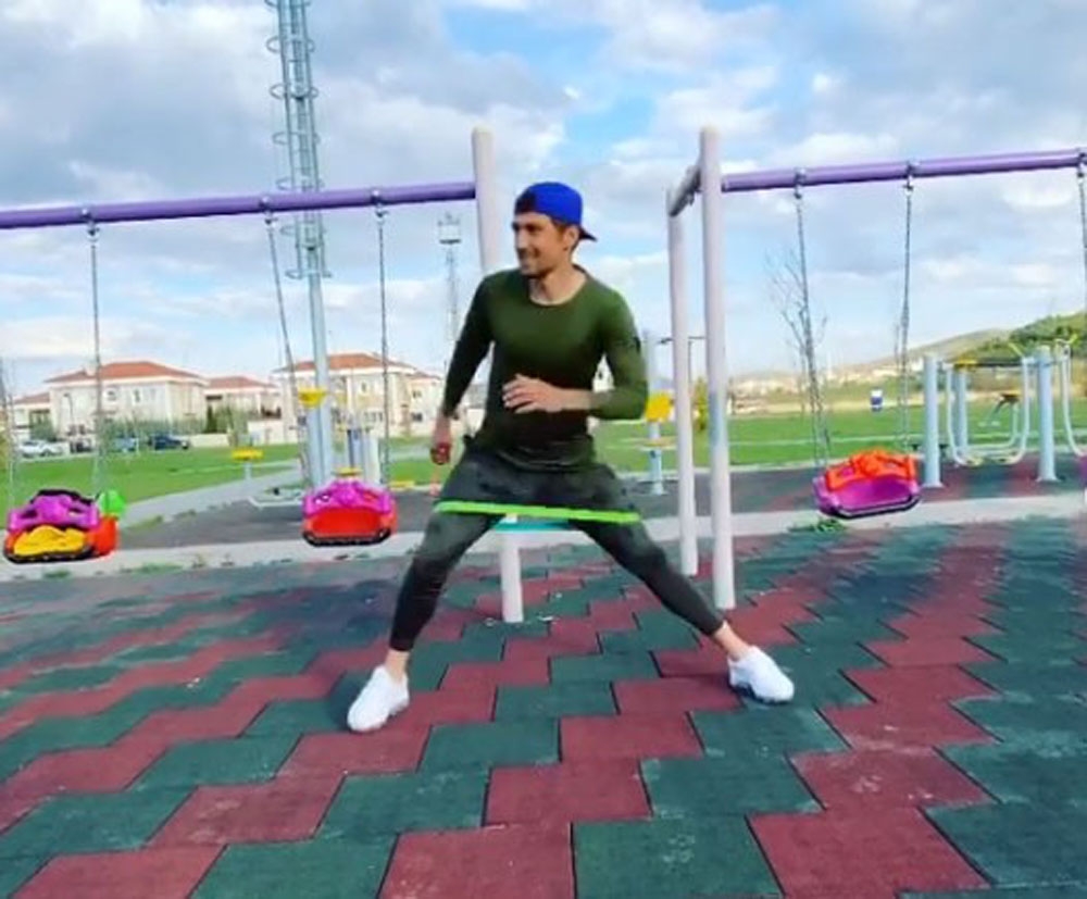 Sivassporlu Paul Papp bireysel idman yapıyor