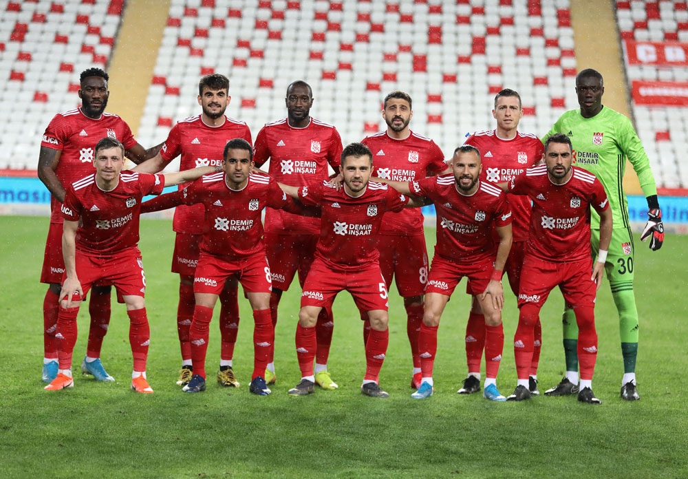 Sivasspor’un en hırçın ismi Isaac Cofie