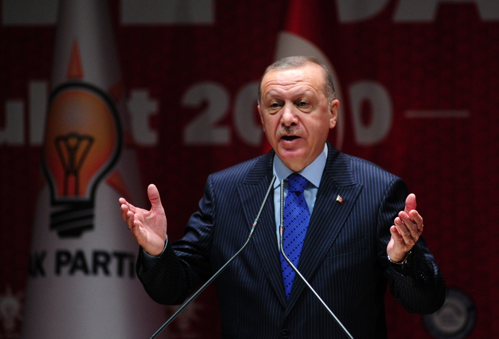 “Siyasetçinin sözü, tavrı kendi hayatında karşılık bulduğu ölçüde etkilidir”