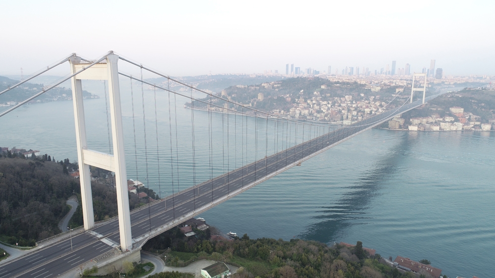 Sokağa çıkma yasağı sonrası İstanbul havadan görüntülendi