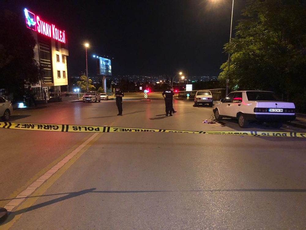 Sokak ortasında amca ile yeğenine silahlı saldırı: 2 yaralı