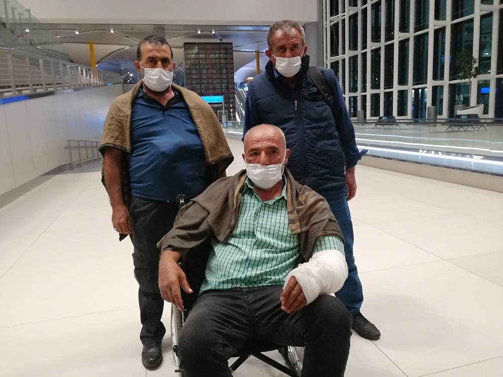 Somali’deki terör saldırısında hayatını kaybeden Türk işçilerin cenazesi Türkiye’ye getirildi