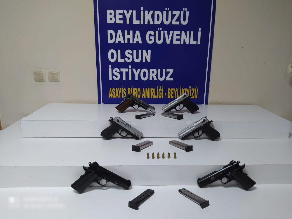 Sosyal medya üzerinden silah ticareti yapan şahıs yakalandı