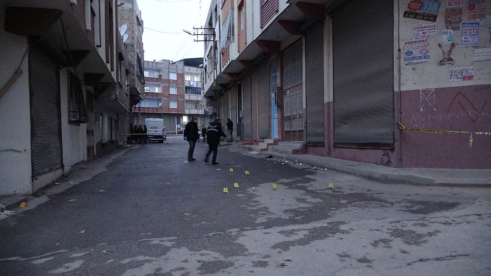 Sosyal medyadaki tartışma sokağa taştı: 1 ölü, 3 yaralı