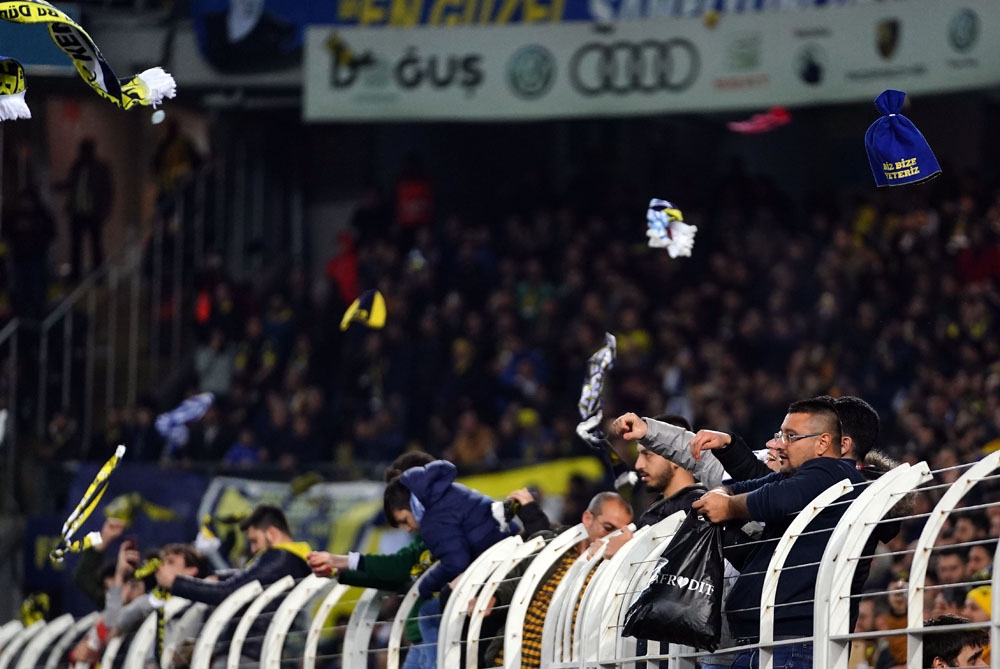 Spor camiası Elazığ için tek ses, tek yürek oldu..