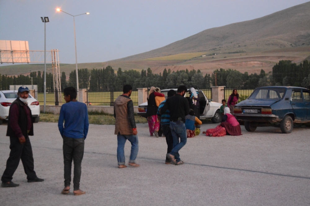 Sulama kanalına giren iki çocuk boğuldu