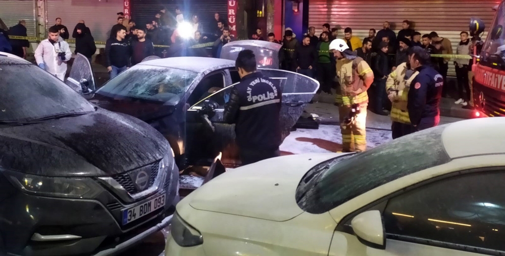 Sultangazi’de bir sürücü ortalığı savaş alanına çevirdi