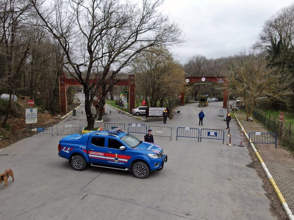 Sultangazi’de piknik alanları korona virüs nedeniyle kapatıldı