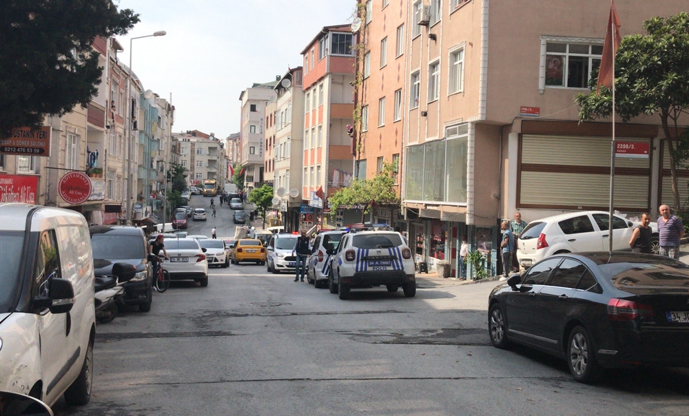 Sultangazi’de silahlı kavga kamerada