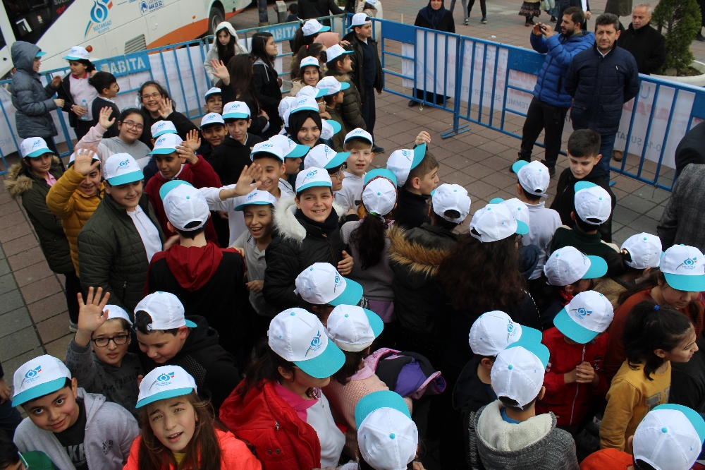 Sultangazililer simülasyon tırı ile depremi yaşadı