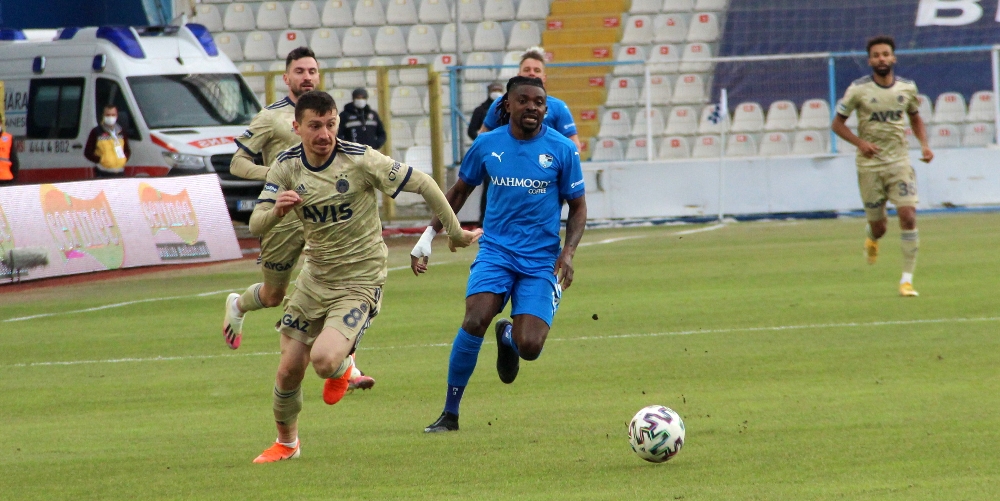 Süper Lig: BB Erzurumspor: 0 - Fenerbahçe: 0 (Maç devam ediyor)