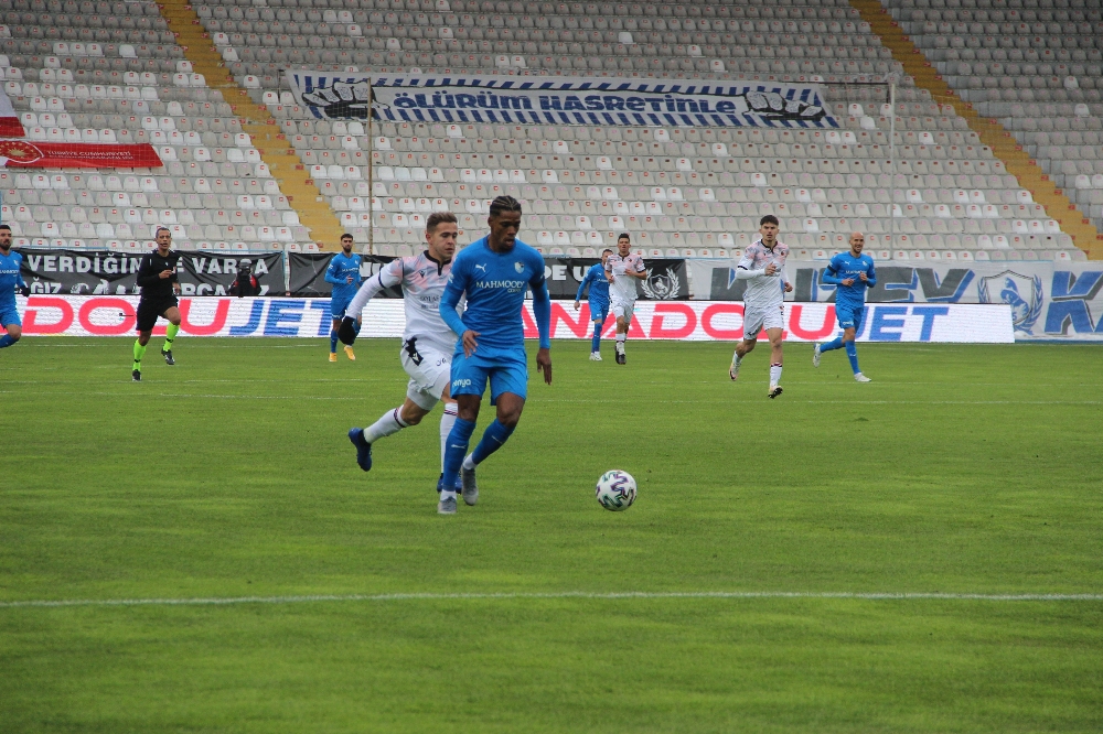 Süper Lig: BB Erzurumspor: 0 - Gençlerbirliği: 0 (İlk yarı)