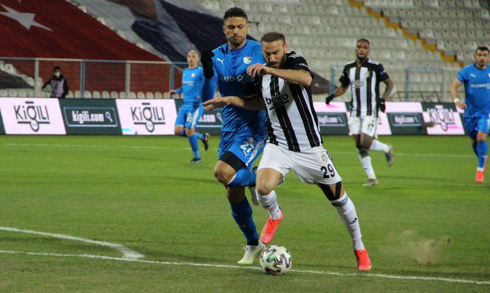 Süper Lig: BB Erzurumspor: 2 - Beşiktaş: 2 (İlk yarı)