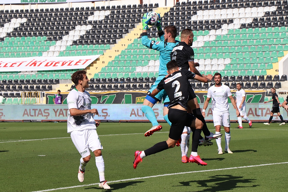 Süper Lig: Denizlispor: 0 - Konyaspor: 0 (Maç sonucu)