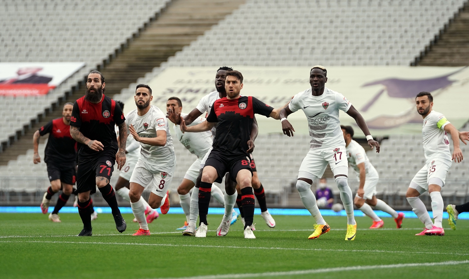 Süper Lig: Fatih Karagümrük: 0 - Hatayspor: 0 (Maç devam ediyor)