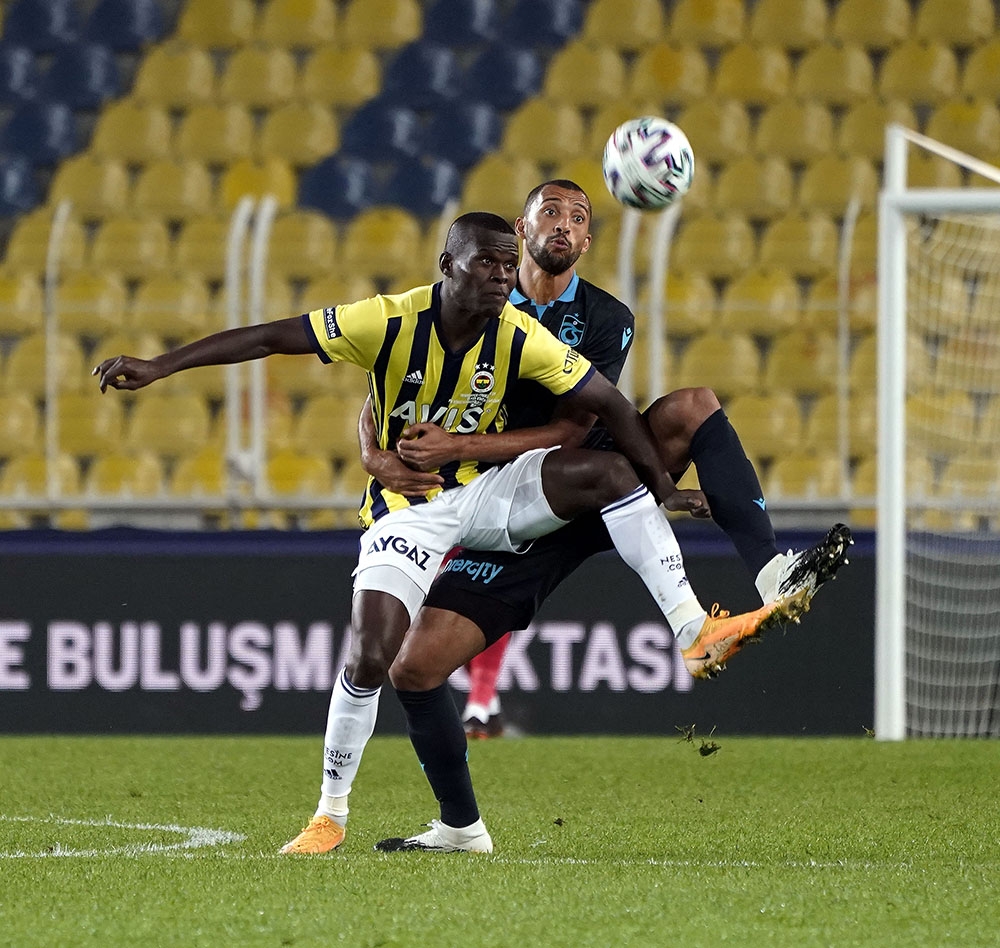 Süper Lig: Fenerbahçe: 0 - Trabzonspor: 0 (Maç devam ediyor)