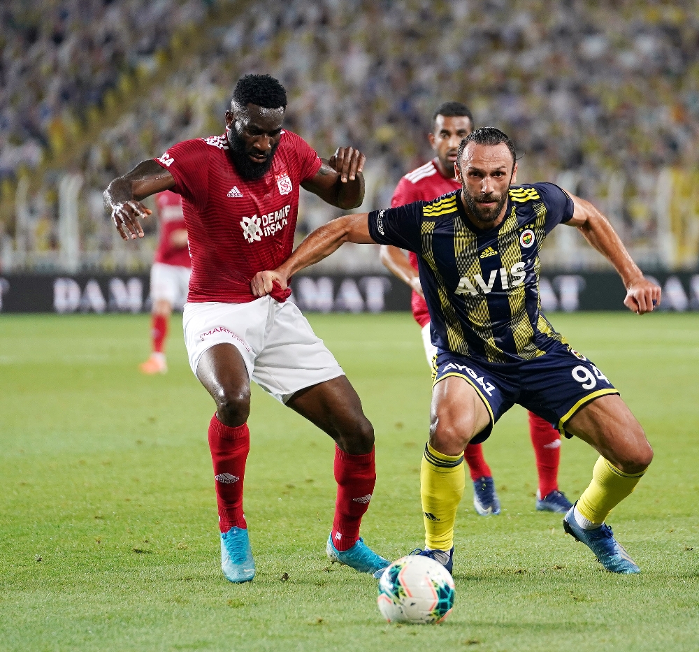 Süper Lig: Fenerbahçe: 1 - D.G. Sivasspor: 2 (Maç sonucu)