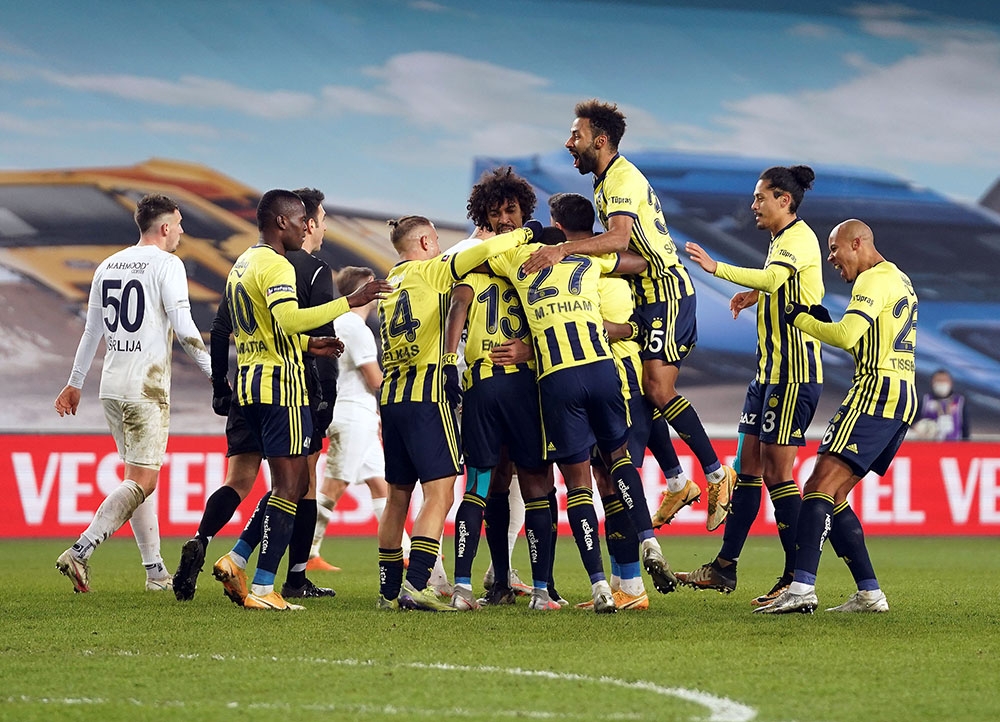 Süper Lig: Fenerbahçe: 3 - Ankaragücü: 1 (Maç sonucu)