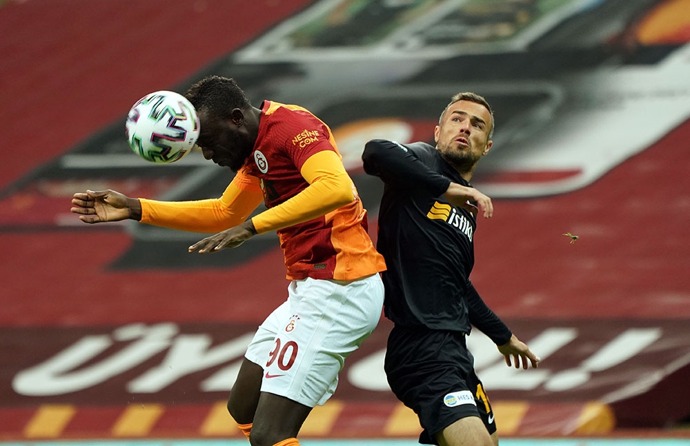 Süper Lig: Galatasaray: 0 - HK Kayserispor: 0 (Maç devam ediyor)