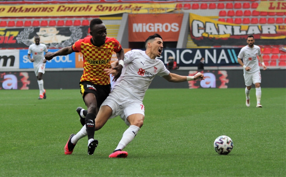Süper Lig: Göztepe: 3 - D.G. Sivasspor: 5 (Maç sonucu)