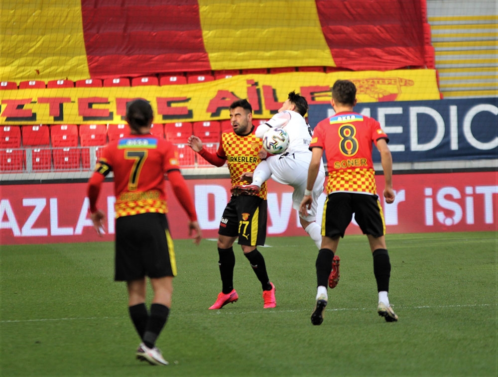 Süper Lig: Göztepe: 4 - Gençlerbirliği: 0 (Maç sonucu)