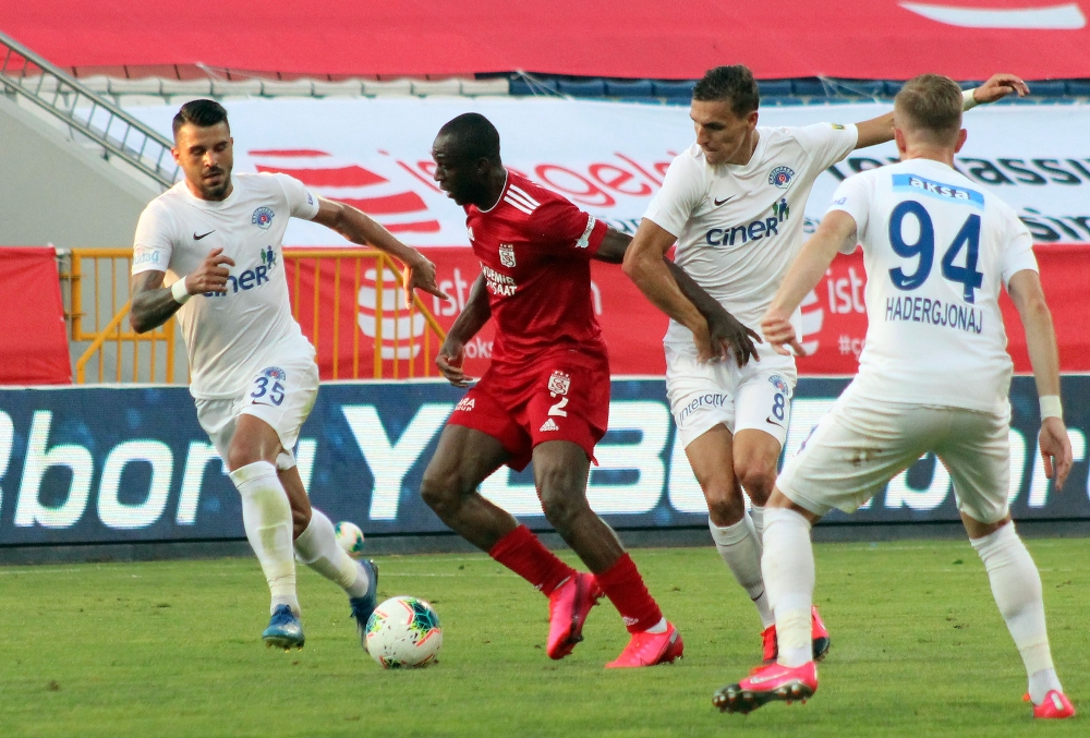 Süper Lig: Kasımpaşa: 0 - Sivasspor: 0 (Maç sonucu)