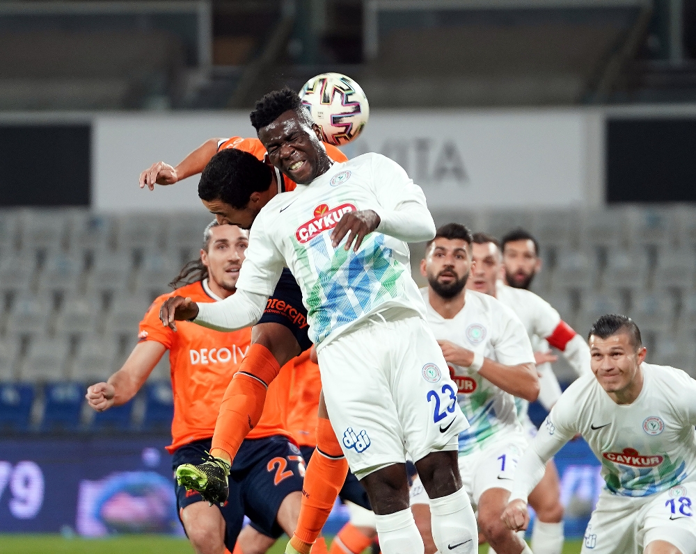 Süper Lig: Medipol Başakşehir: 1 - Çaykur Rizespor: 1 (Maç sonucu)