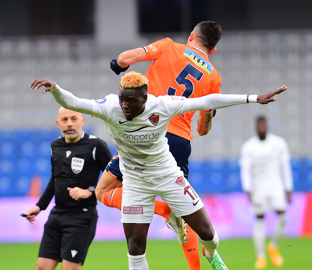 Süper Lig: Medipol Başakşehir: 1 - Hatayspor: 5 (Maç sonucu)