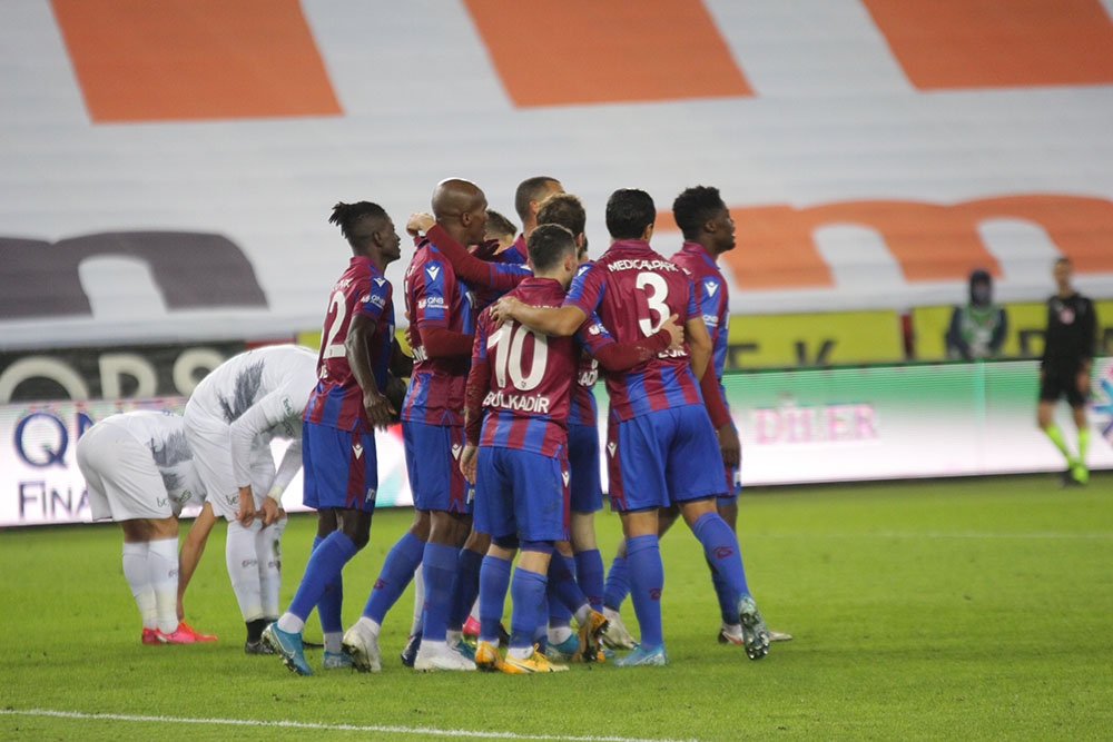 Süper Lig: Trabzonspor:1 - Konyaspor: 0 (İlk yarı)