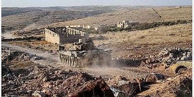 Suriye'de sıcak saatler! Halep'e ilerliyorlar...
