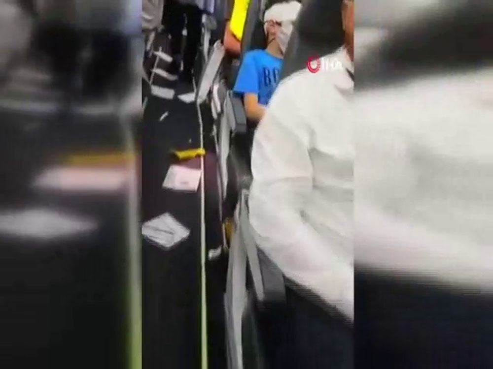 Suriye hava sahasında İran’a ait yolcu uçağına taciz