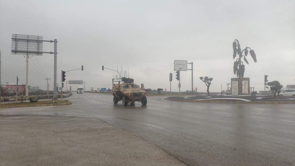 Suriye sınırına tank ve kobra sevkıyatı