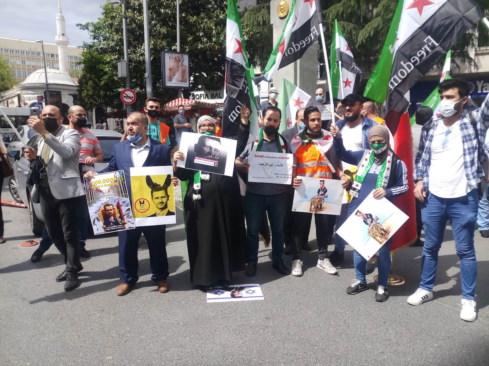 Suriye’de yapılacak devlet başkanlığı seçimleri İstanbul’da protesto edildi