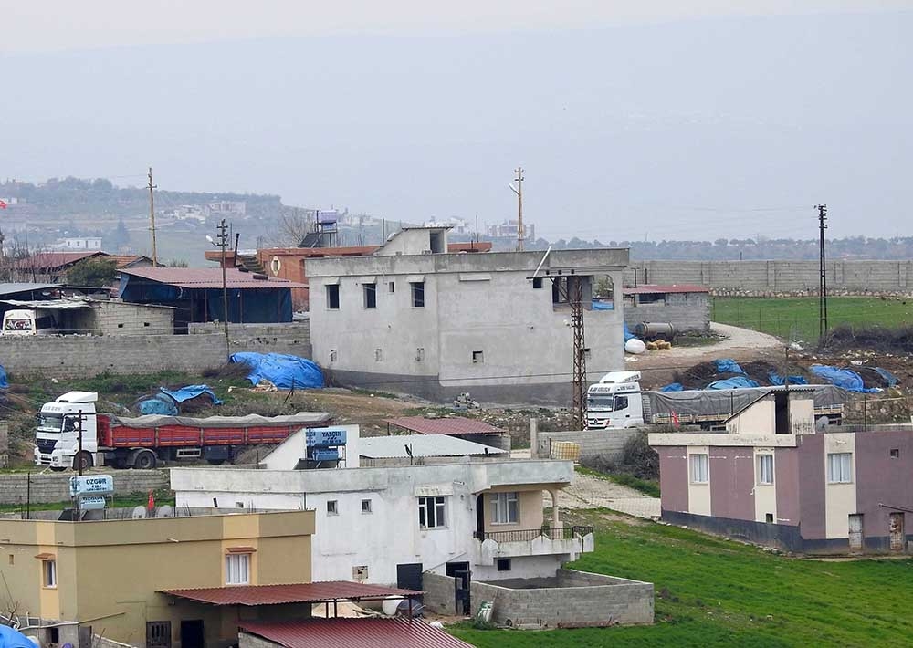 Suriye’deki birliklere mühimmat ve lojistik sevkiyatı