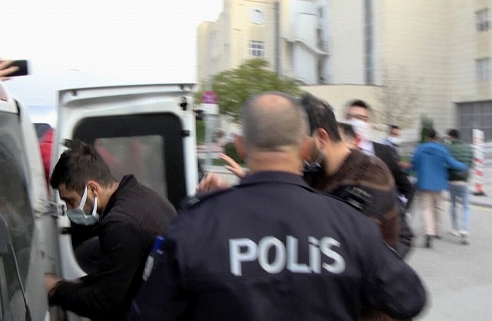 Süt kazanında banyo yapan ve görüntüyü kaydeden tutuklandı