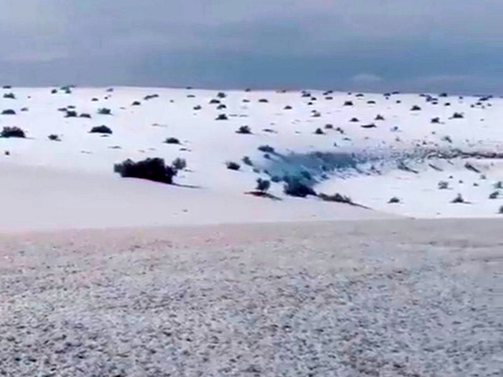 Suudi Arabistanda Kar Yağdı