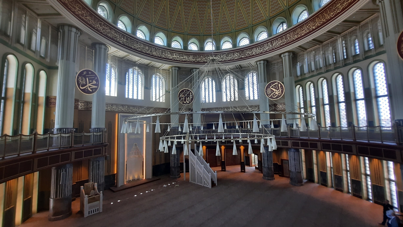 Taksim Camii bu cuma açılacak
