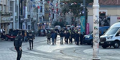 Taksim'de patlama meydana geldi