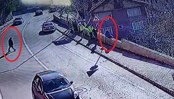 Taksim’de çocuklarını dilendiren kadın önce kameralara, ardından zabıtaya yakalandı