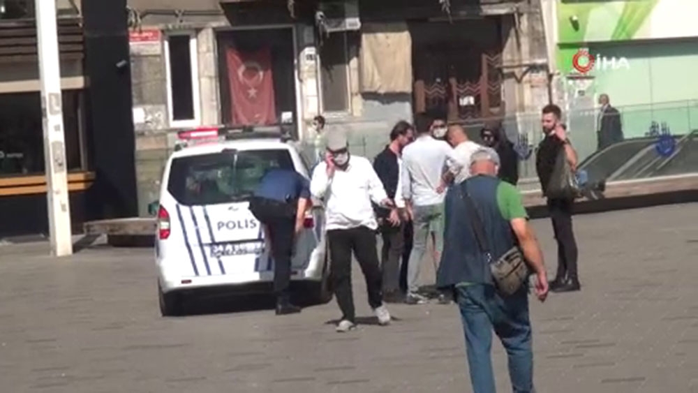 Taksim’de hareketli anlar