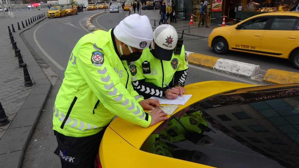 Taksim’de polise saldıran Lübnanlı zanlı, hastaneyi de birbirine kattı